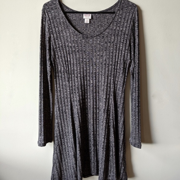 Target Mossimo Long Sleeve Grey Dress - Picture 1 of 2